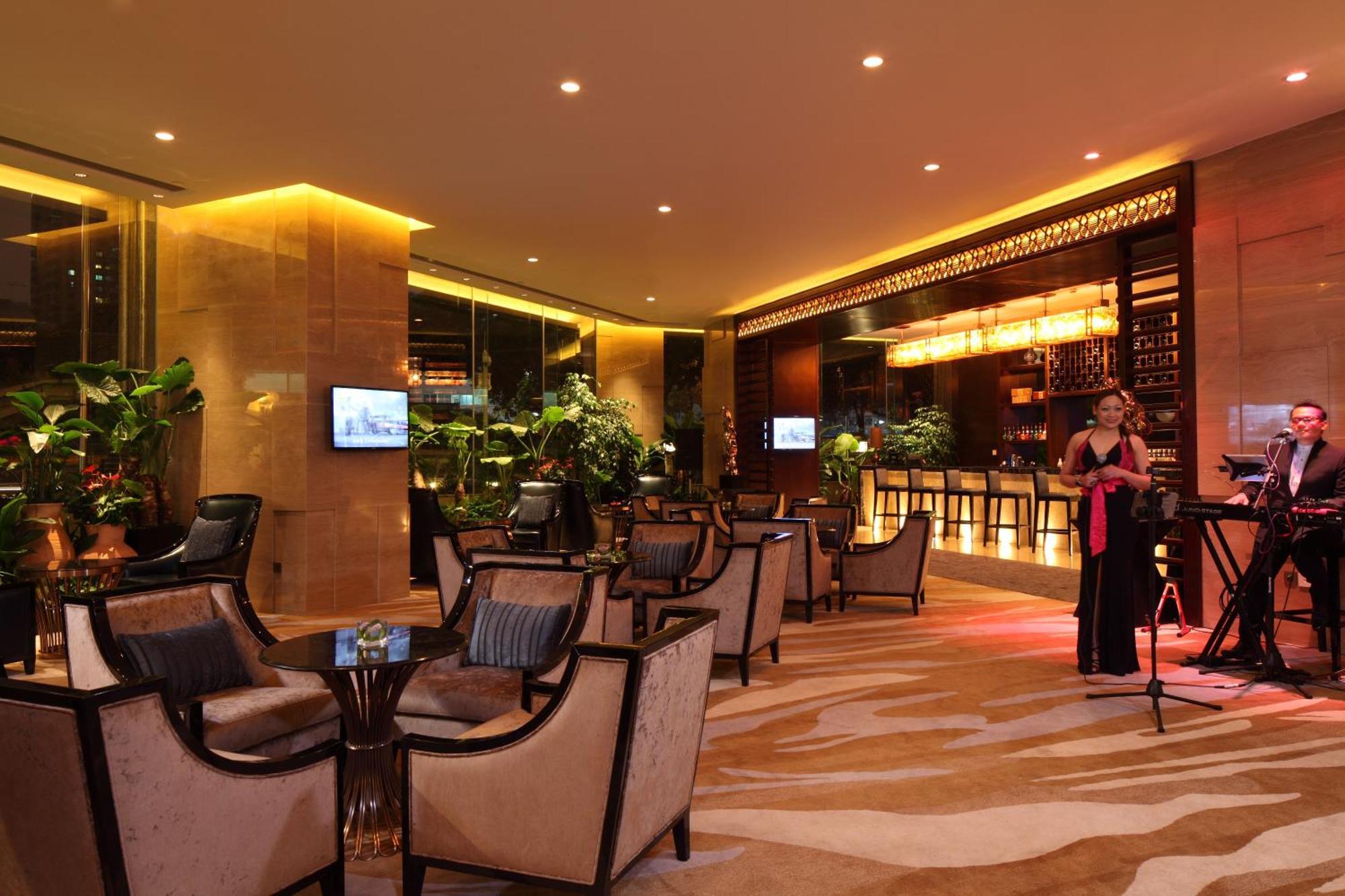 Doubletree By Hilton Guangzhou-Free Shuttle Bus To Canton Fair Complex & Overseas Buyer Registration Services During Canton Fair Period Exterior foto