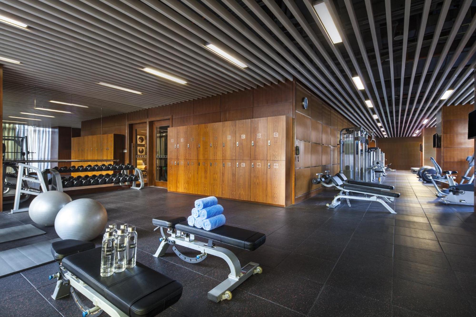 Doubletree By Hilton Guangzhou-Free Shuttle Bus To Canton Fair Complex & Overseas Buyer Registration Services During Canton Fair Period Exterior foto