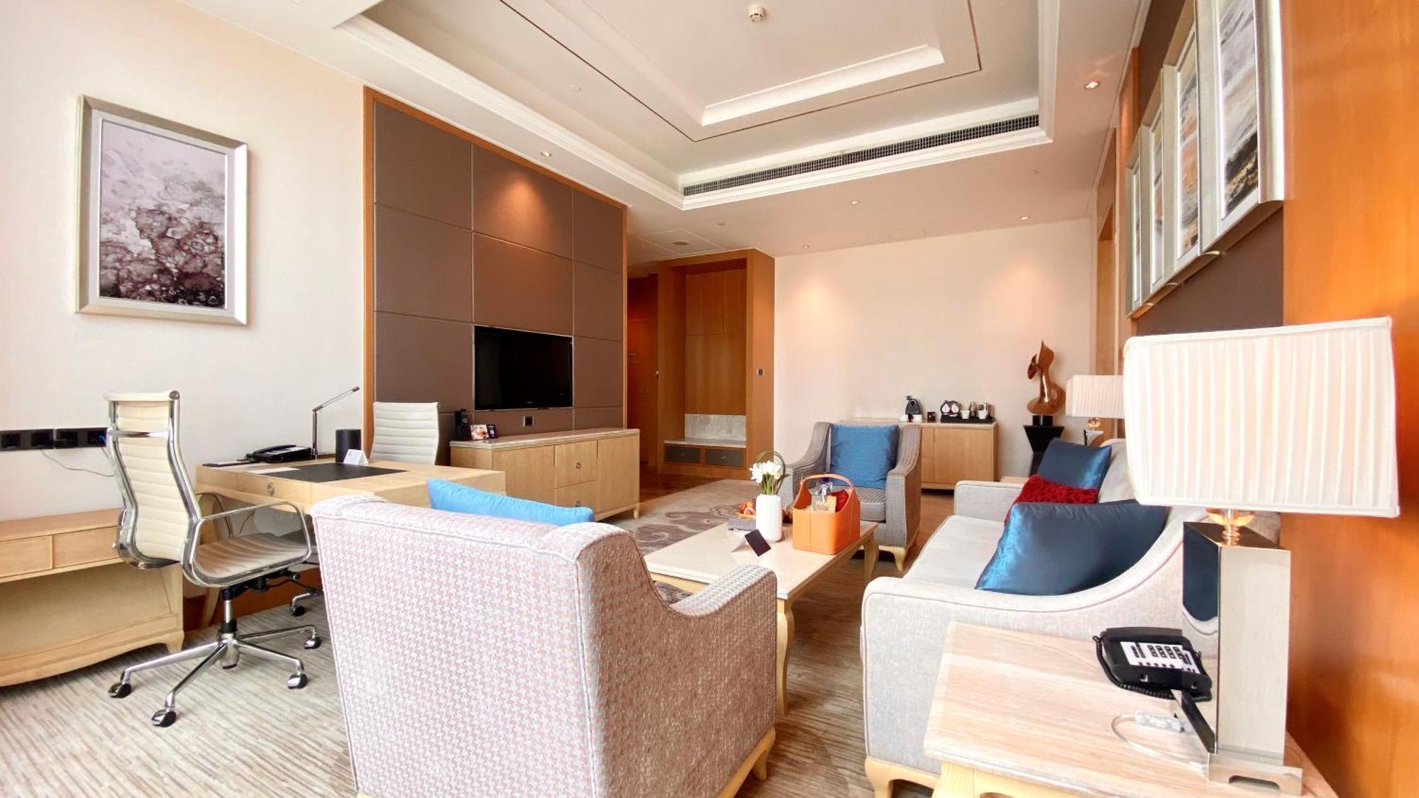Doubletree By Hilton Guangzhou-Free Shuttle Bus To Canton Fair Complex & Overseas Buyer Registration Services During Canton Fair Period Exterior foto